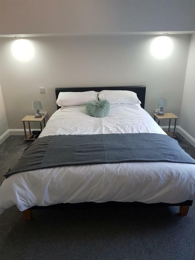 No 5 New Inn Apartments Newark-on-Trent  Екстер'єр фото